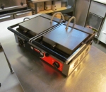 Sirman grilli PD LR-RR, 2 levyä, 3000W, toimiva