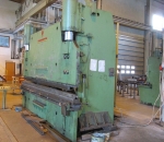 Särmäyspuristin / Särmäri Ursviken 250 tn, + terät