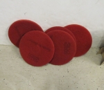 Punainen lattianhoitolaikka sumutuspuhdistukseen, Ø 355 mm, 5 kpl