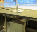 Vesijakelija / vesiautomaatti  Festivo Drop-in hana ja  Frigeria B40 kylmälaite