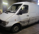Huoltoauto MB Sprinter 208 - 98, pakettiauto