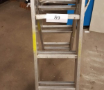 89. Alumiini tikapuut, Industrial Smiths;  taittuvat