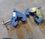 Y-39. Palkkikiinnikke Corso LT-2B, 2 kpl.