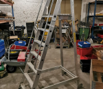 Y-62. Turvatikkaat kaiteilla ja pyörillä, KTT-307.