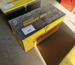 Y-101. Työkalulaatikko työkaluineen.