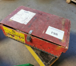 198. Putkentaivutin.