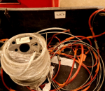 S-107  Laatikollinen tavaraa, mm 8 mm vaijeria reilusti