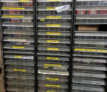 221 Tarvike lokerikot, sisällä olevin tervikkeineen