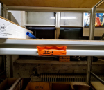 228 Pientavarahylly syvyys n 60 cm 3 päätyä ja 12 vaakapalkkia (tavarat hyllyillä ei kuulu kauppaan)