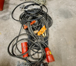 S-141 Kuvissa näkyvä erä kaapelia ja ketjuja