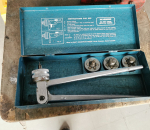 28. Putken levennin / avarrin.