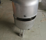 46. Painevesisäiliö, rosterinen rikkinäinen esim. grillin aihioksi