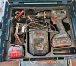 77. Akkuporakone Bosch GSB 18 V-LI, 2 akkua.