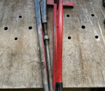 129. Putkitonket ja putken taivutin.