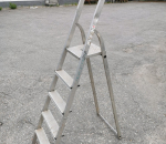 217. Alumiinitikkaat.