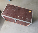 223. Työkalulaatikko, työkaluineen.