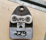 229. Uponor U20 puristimen pää.