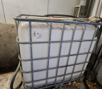 31. AD lisäainen säiliö 1000 l  + n. 20 l ainetta