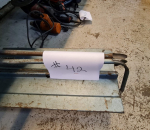 42. Työkalupakki tavaroineen