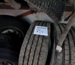 54. Renkaat vanteilla 4 kpl