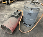 62. Käfer 180 kaasulämmitin ja kaasupullo